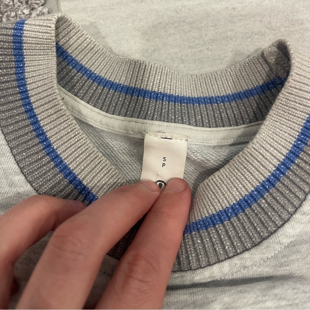Lululemon Perfectly Oversized Ringer Crew size small - Picture 7 of 8